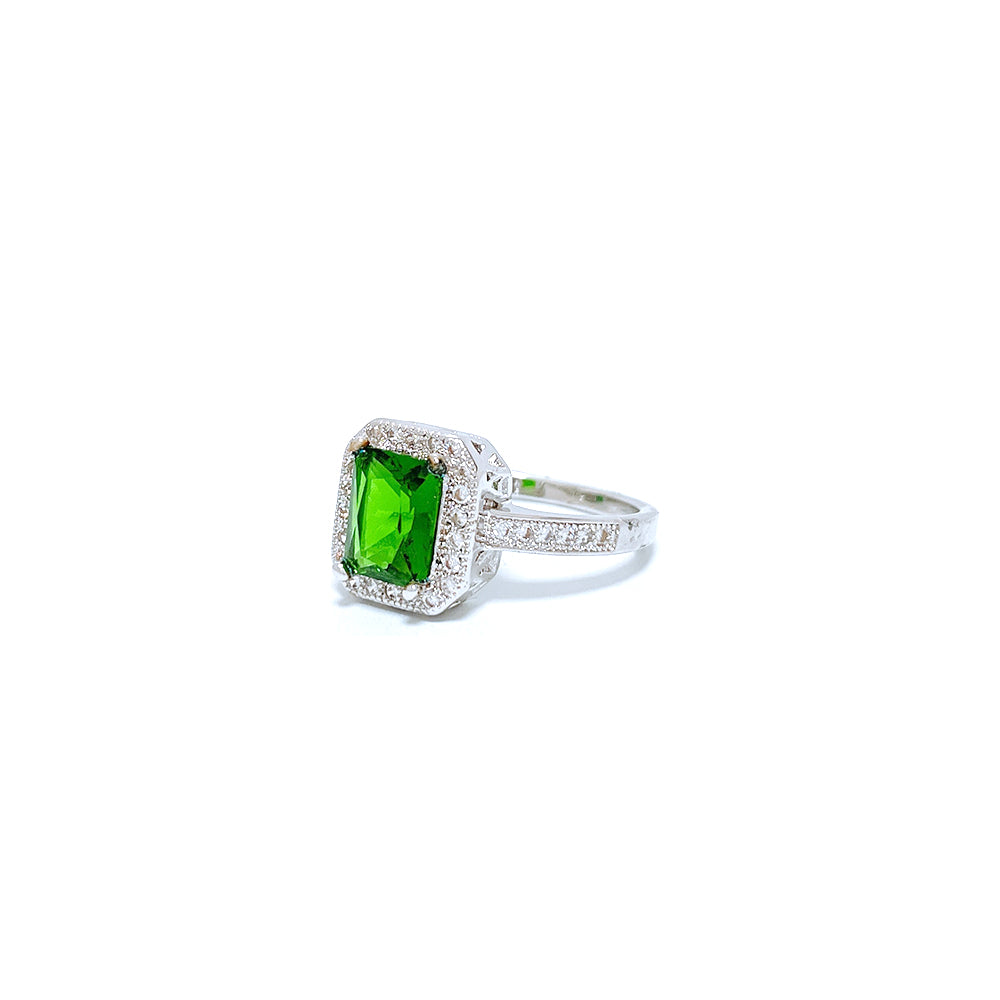BMR84624GR - Radiant Cut Halo - Engagemet Ring