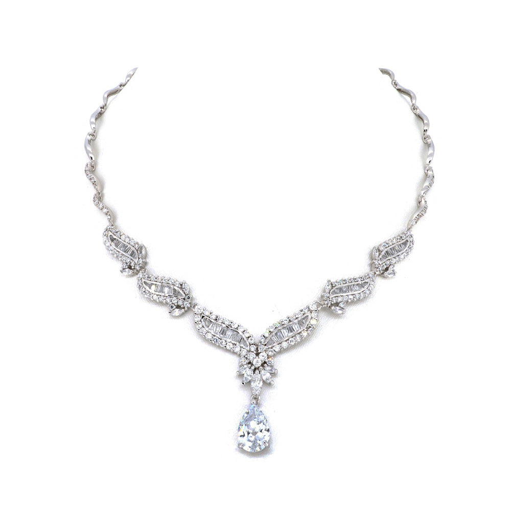 BMN80246 - Statement Necklace